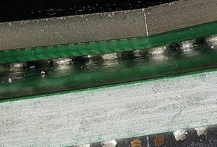 Observación y medición de matrices de rejilla de bolas (BGA) utilizando un Microscopio Digital