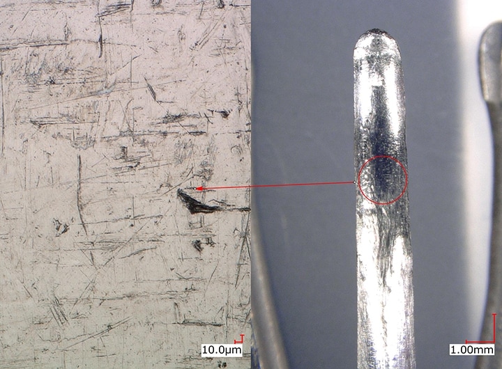 Observación con gran aumento del desprendimiento en una parte de endoscopio