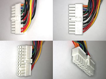 Observación inclinada de un conector (5x)